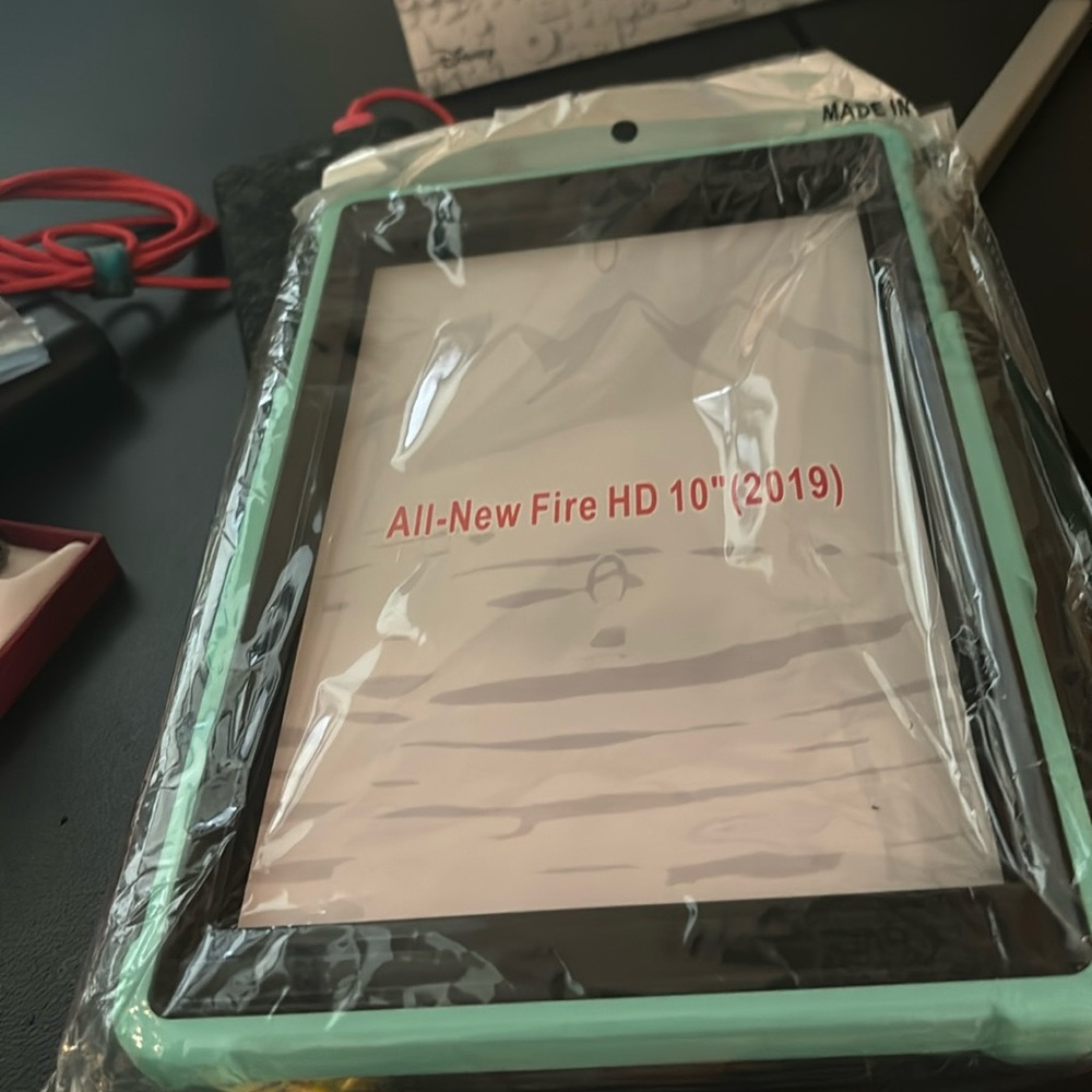 Mint case for fire hd 10” 2019